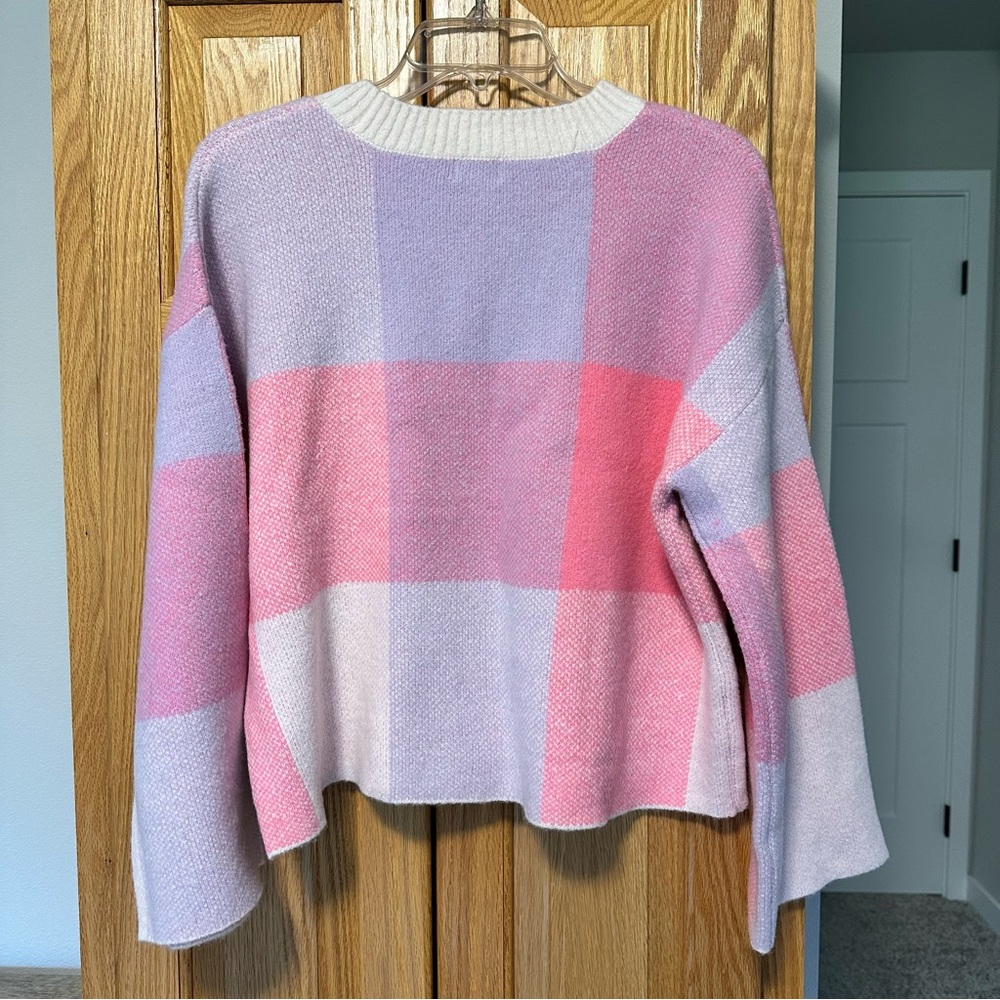 NWT Pink and Purple Plaid Women's Sweater mi ami for francesca’s boutique - Picture 2 of 9